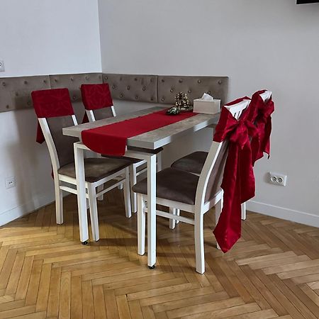 Siesta Apartment On Stefanyka Lviv Exterior photo